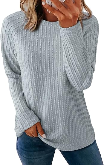 Womens Tops Long Sleeve Lightweight Shirts 2025 Fall Fashion Clothing Trendy Tops Crewneck Knit Basic Tee